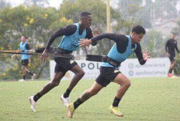 Barra x Criciúma ao vivo; onde assistir, horário e escalações do jogo desta quinta-feira (21) pelo Campeonato Catarinense. Foto: Celso da Luz/Criciúma