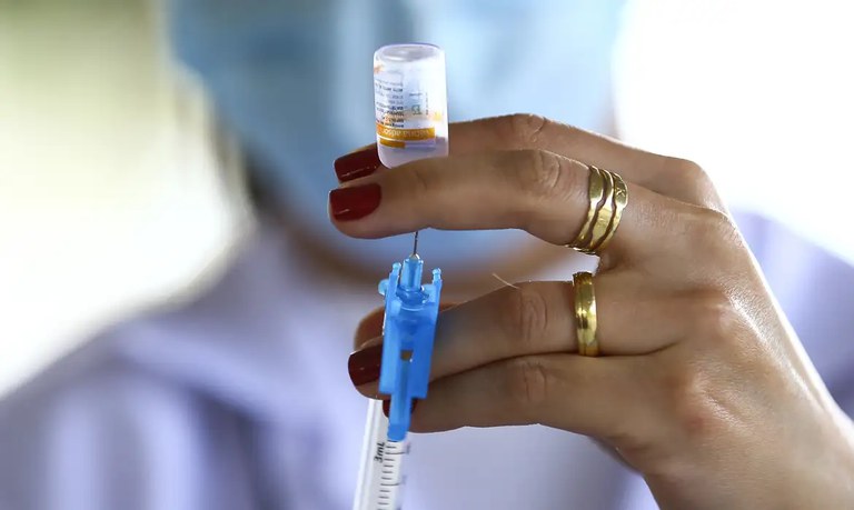 Entenda por que ainda é preciso vacinar contra a Covid-19 - Foto: Marcelo Camargo/Agência Brasil