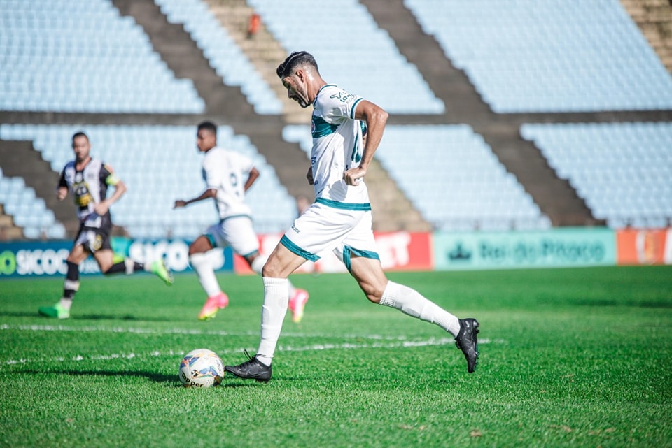 Patrocinense x Ipatinga ao vivo; onde assistir, horário e escalações do jogo desta quinta (21) pelo Campeonato Mineiro. Foto: Eude Aerton/Ipatinga