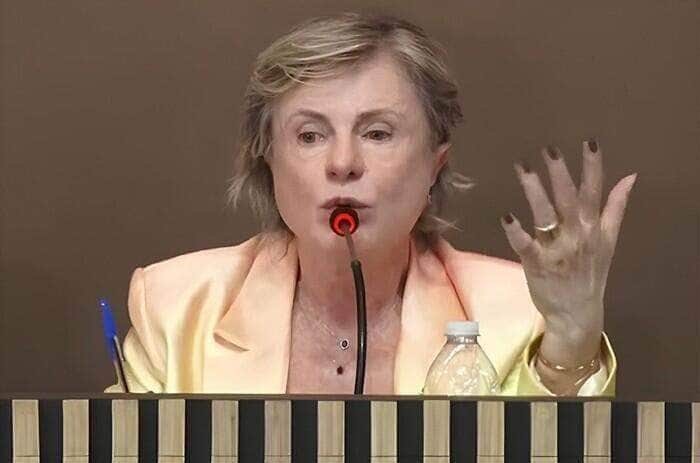 f1d2b76de72e9007888156b84c5881cd