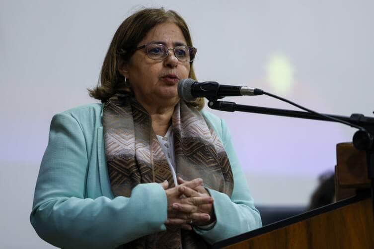 Brasília, DF 19/03/2024 A Ministra das Mulheres, Cida Gonçalves, durante o lançamento do Plano de Ação do Pacto Nacional de Prevenção aos Feminicídios e Programa Asas pro Futuro no evento Março das Mulheres: O #BrasilporElas no enfrentamento à misoginia e na promoção da igualdade. Foto: Fabio Rodrigues-Pozzebom/ Agência Brasil