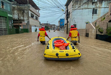 Brasília (DF) 16/02/2024 - Durante períodos de chuva, os moradores da Bacia do Rio Tejipió sofrem com alagamentos e enchentes - Foto: Prefeitura Recife