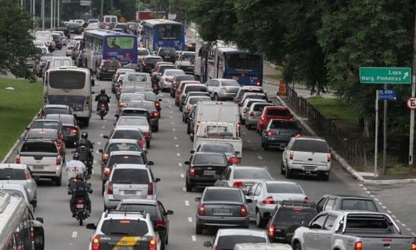 Trânsito em São Paulo Por: arquivo/agênca brasil