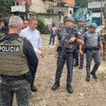 São Paulo – A Secretaria da Segurança Pública (SSP) de São Paulo ampliou com mais 400 policiais o efetivo da Polícia Militar na segunda fase da Operação Escudo, na Baixada Santista, iniciada no último dia 2. Desde então já são 20 mortos, entre eles, apenas um nome vinculado ao crime, o que torna a ação mais letal que sua primeira etapa: de julho a setembro passado, foram 28 mortos. Foto: SSP-SP/Divulgação