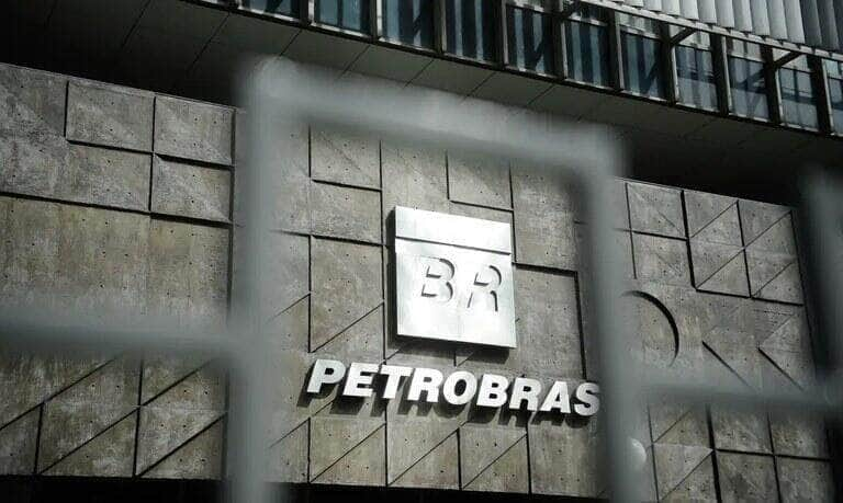 Tributos e participações governamentais pagos pela Petrobras em 2023 somaram R$ 240 bilhões - Foto: Tania Rêgo/Agência Brasil