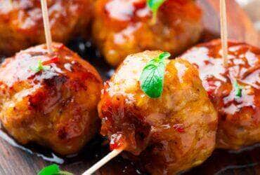 Como fazer almondegas de frango