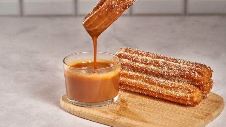 Como fazer churros com doce de leite