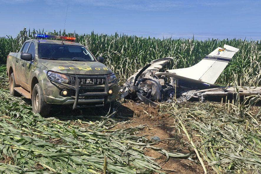 Gefron encontra cerca de 500 kg de cocaína próximo a aeronave em Chamas