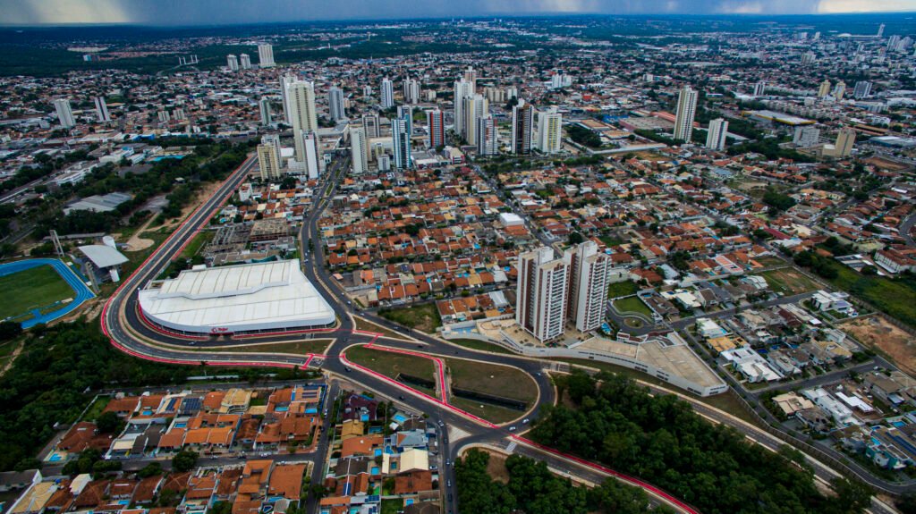 Governo de MT realiza obras estruturantes para melhorar a mobilidade urbana em todas as regiões de Cuiabá_66143f748e71d.jpeg