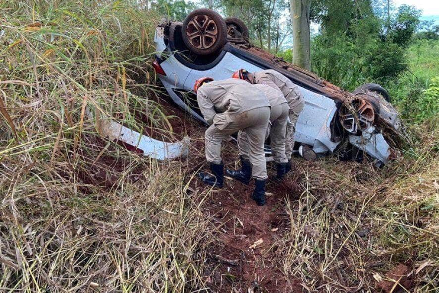 Mulher morre em capotamento próximo a Tangará da Serra