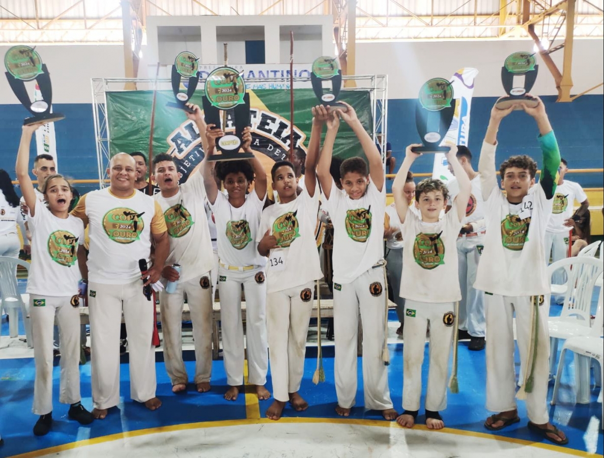 alunos das oficinas culturais garantem vaga em campeonato mundial de capoeira interna 1 2024 04 17 967993195