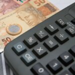 Economia, Moeda, Real,Dinheiro, Calculadora Por: Marcello Casal JrAgência Brasil