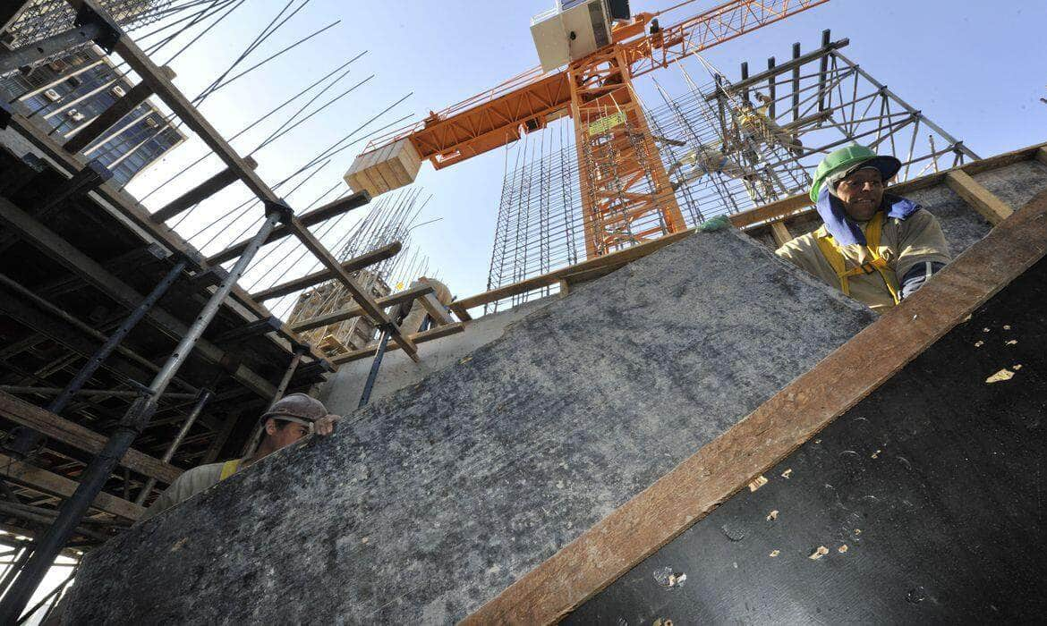 indústrias; fábricas,Obras de construção do edifício sede do SENAI, construção civil Por: CNI/José Paulo Lacerda/Direitos reservados