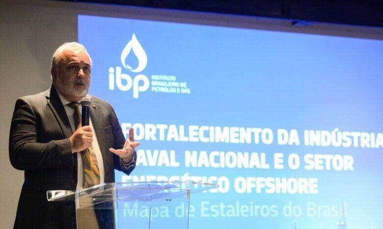 Rio de Janeiro (RJ), 18/04/2024 – O presidente da Petrobras, Jean Paul Prates durante o evento Fortalecimento da indústria naval nacional e o setor energético offshore, promovido pelo Instituto Brasileiro de Petróleo (IBP), no centro do Rio de janeiro. Foto: Tomaz Silva/Agência Brasil