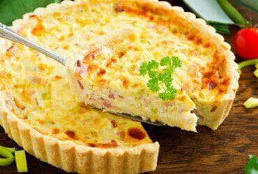 Quiche de queijo com presunto