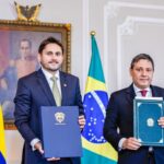 Governo faz acordo para levar fibra ótica brasileira até cidade colombiana - Foto: Ministério das Comunicações