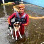 Corpo de Bombeiros Militar de Mato Grosso estão em Pelotas (425 km de Porto Alegre), oferecendo assistência em operações de resgate de pessoas e animais, após as fortes chuvas que atingiram diversos municípios gaúchos desde o início do mês.