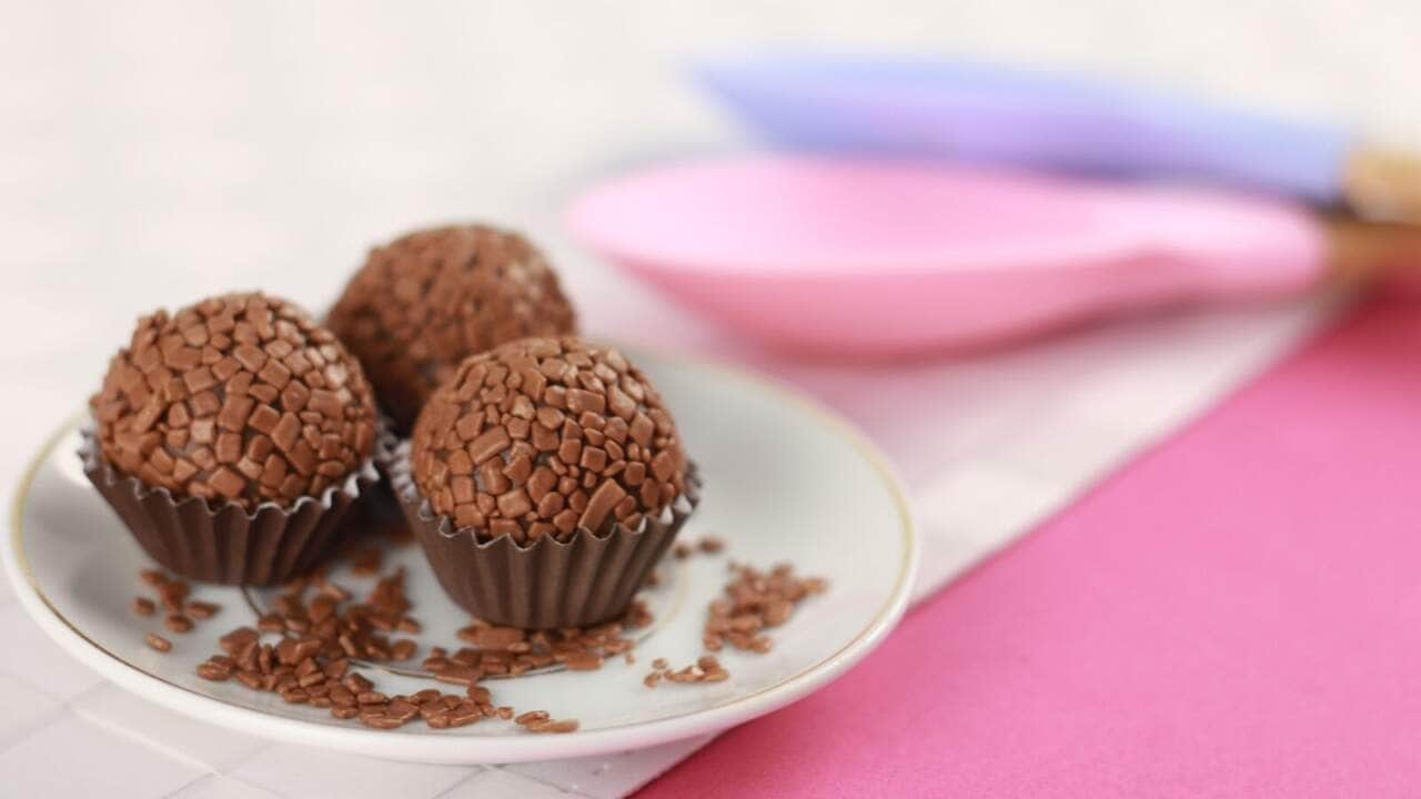 Como fazer brigadeiro sem leite condensado