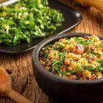 Como fazer feijão tropeiro