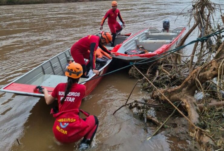 Equipes de Bombeiros de Mato Grosso fazem balanço de resgates de vítimas e animais das enchentes no Rio Grande do Sul