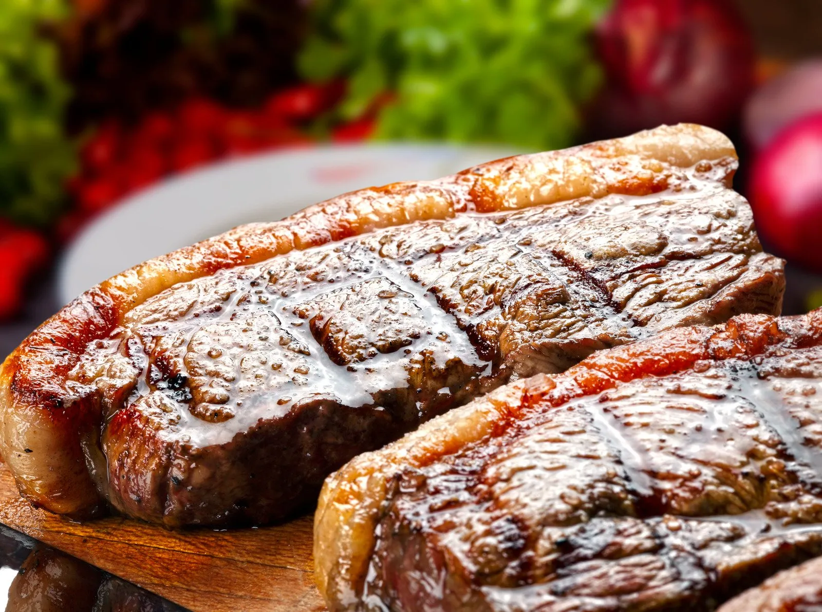 Como fazer uma deliciosa picanha na brasa? 6 Grilled picanha, traditional Brazilian cut! - Fotos do Canva1