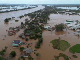 Mato Grosso envia helicóptero e equipe de resgate para ajudar vítimas das enchentes no Rio Grande do Sul