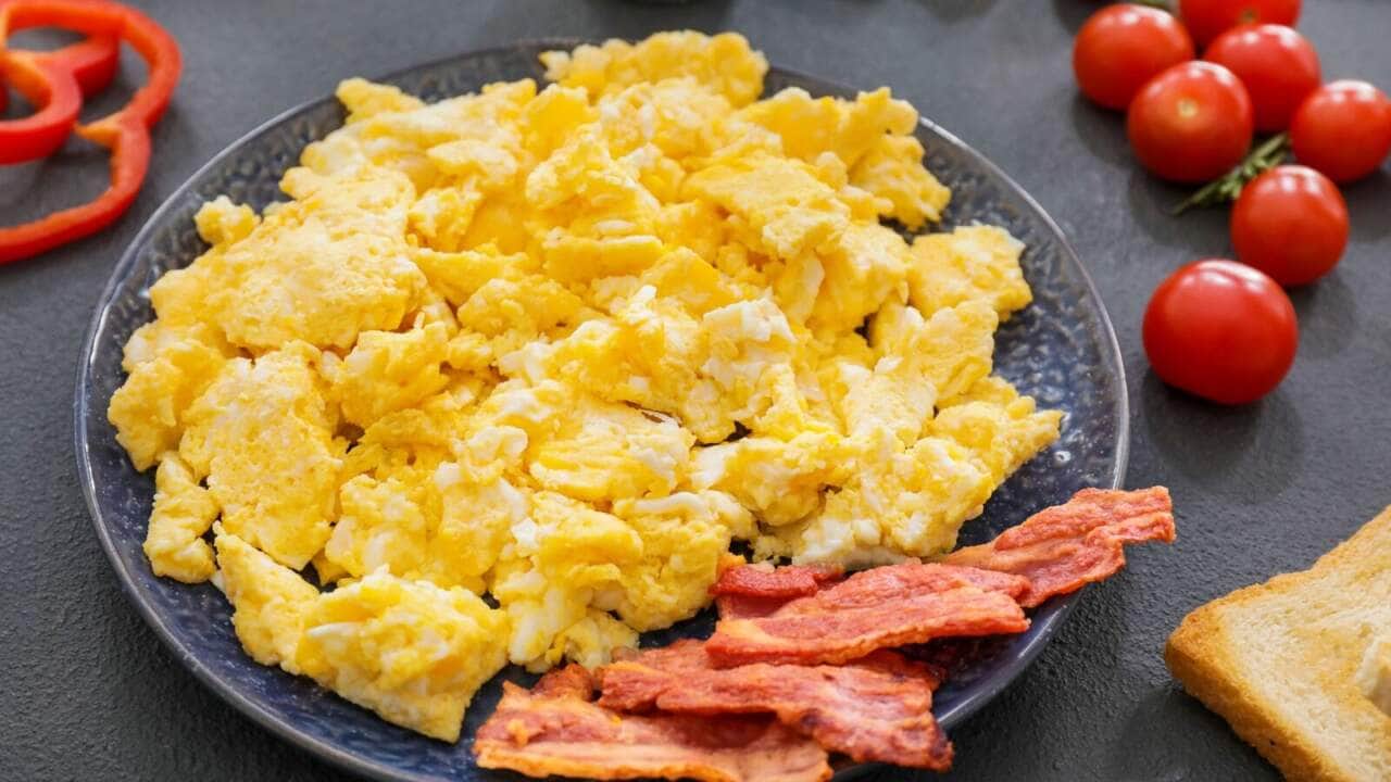Ovos mexidos com bacon
