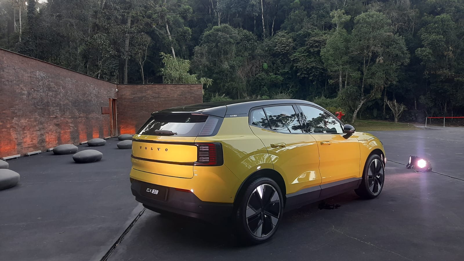 Sueco Volvo EX30 estreia no Brasil com preco de eletrico chines Sergio Dias 9