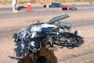 Motociclista morre em colisão frontal com carreta na BR-163 em Sinop