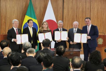 Brasil e Japão assinam memorando de cooperação para recuperação de áreas degradadas