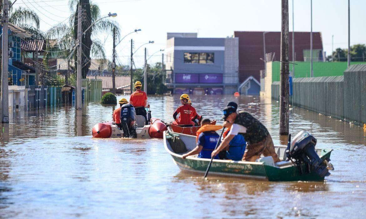 Mato Grosso simplifica envio de ajuda humanitária para vítimas de enchentes no Rio Grande do Sul