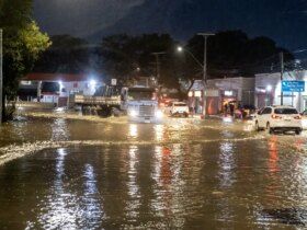Porto Alegre (RS), 23/05/2024 – CHUVAS/ RS - ENCHENTES - Devido as fortes chuvas, o bairro de Cavalhadas em Porto Alegre ficou alagado. Foto: Rafa Neddermeyer/Agência Brasil