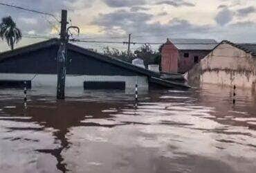 nivel da agua nao baixa e mais bairros de porto alegre ficam alagados capa 2024 05 07 2024 05 07 1501808950