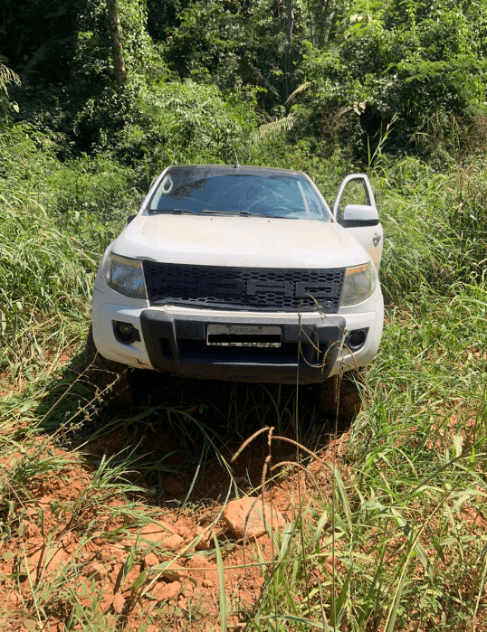 Polícia Militar recupera caminhonete, prende dupla e apreende adolescente por furto em Alta Floresta_664cb6df5f629.png