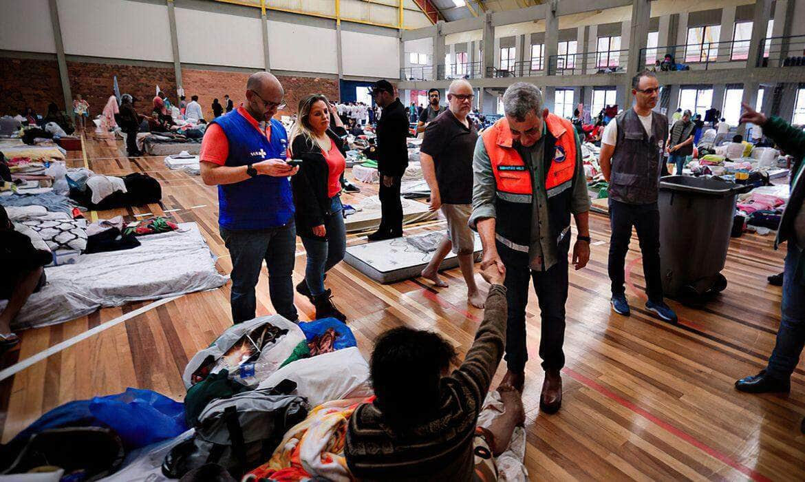 quase 70 mil pessoas estao em abrigos gauchos devido as fortes chuvas capa 2024 05 10 2024 05 10 942008720