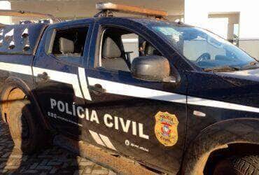 As investigações iniciaram após os pais da vítima denunciarem o caso à Delegacia de Juína.