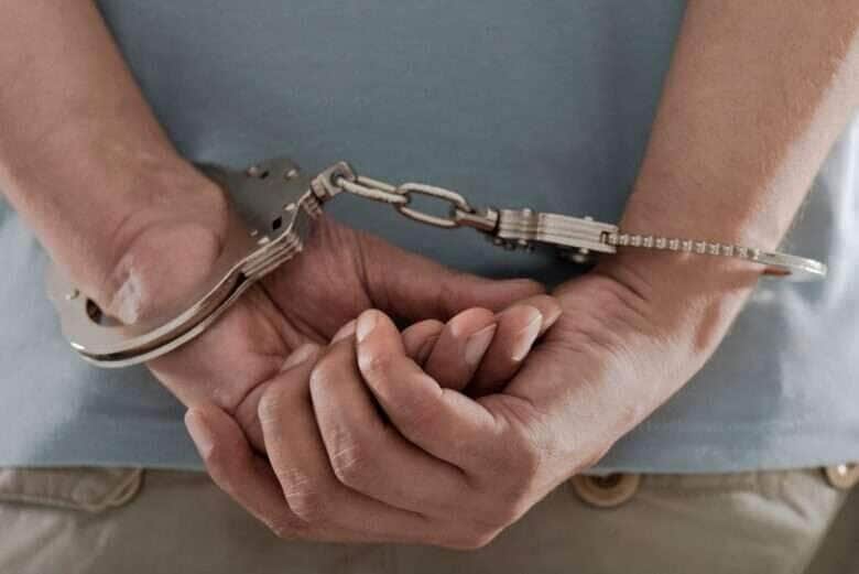 Filho tenta enforcar a própria mãe em Cuiabá