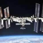 Família que teve a casa atingida por lixo espacial processa NASA