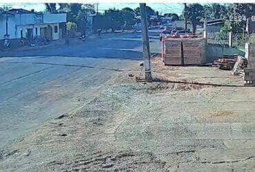 Jovem é assassinado a tiros em frente à oficina de motos em Querência