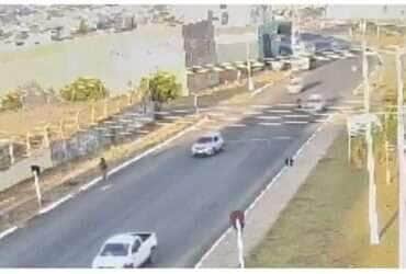 Três crianças ficam feridas em acidente na Avenida Mato Grosso em Campo Verde