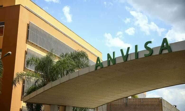 Fachada do edifício sede da Agência Nacional de Vigilância Sanitária (Anvisa). Por: Marcelo Camargo/Agência Brasil
