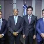 Bahia e Mato Grosso assinam acordo para compra de trens