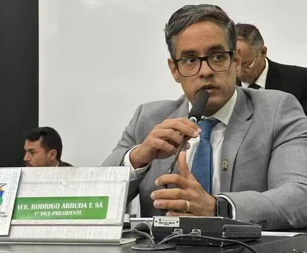 Projeto de lei propõe leitura da Bíblia em escolas de Cuiabá gera debate