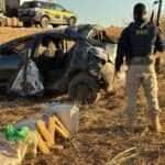 Menor capota carro ao tentar fugir da PRF em Rondonópolis; 200 tabletes de droga apreendidos