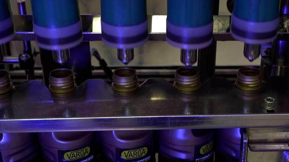 TRW amplia producao de fluido para freio Varga Divulgacao 2