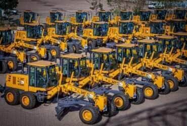 Governo de Mato Grosso entrega 1.185 máquinas e caminhões desde 2019 para fortalecer infraestrutura e pequenos produtores