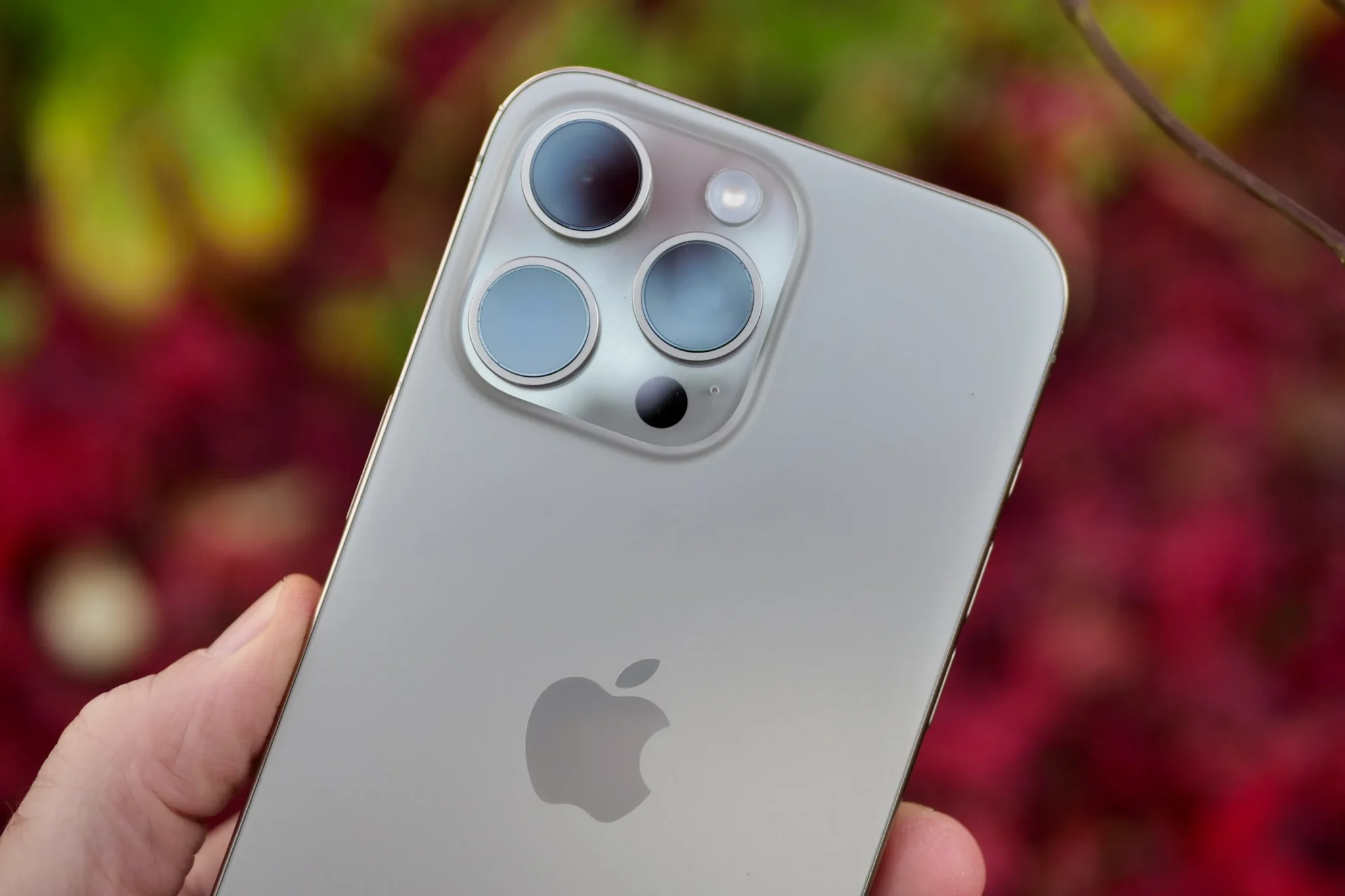 Por que trocar para o iPhone 16? As inovações e benefícios do novo modelo da Apple 95 IPHONE-16-
