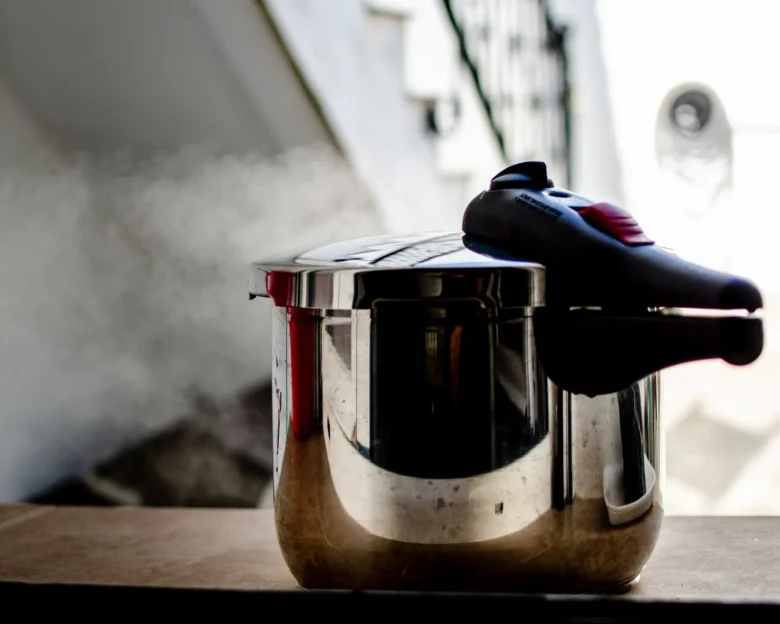Panela de pressão - Imagem Canva