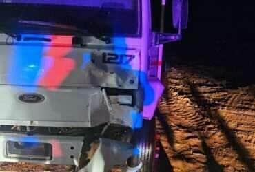Acidente entre moto e caminhão deixa jovem morto na MT-325, em Alta Floresta