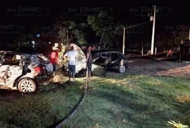 Homem é preso após incendiar carros do irmão, por dívida de 6 mil em Nova Mutum